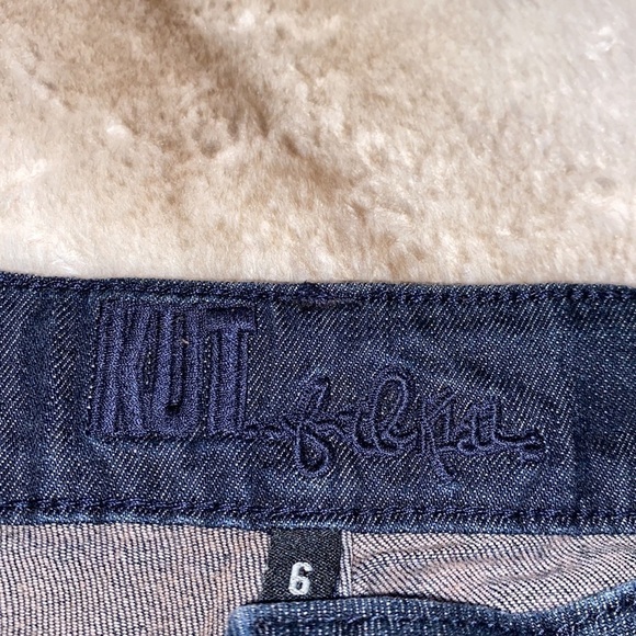 🍀Kut from the Kloth dark stretch denim Bermuda shorts size 6 - Picture 6 of 10